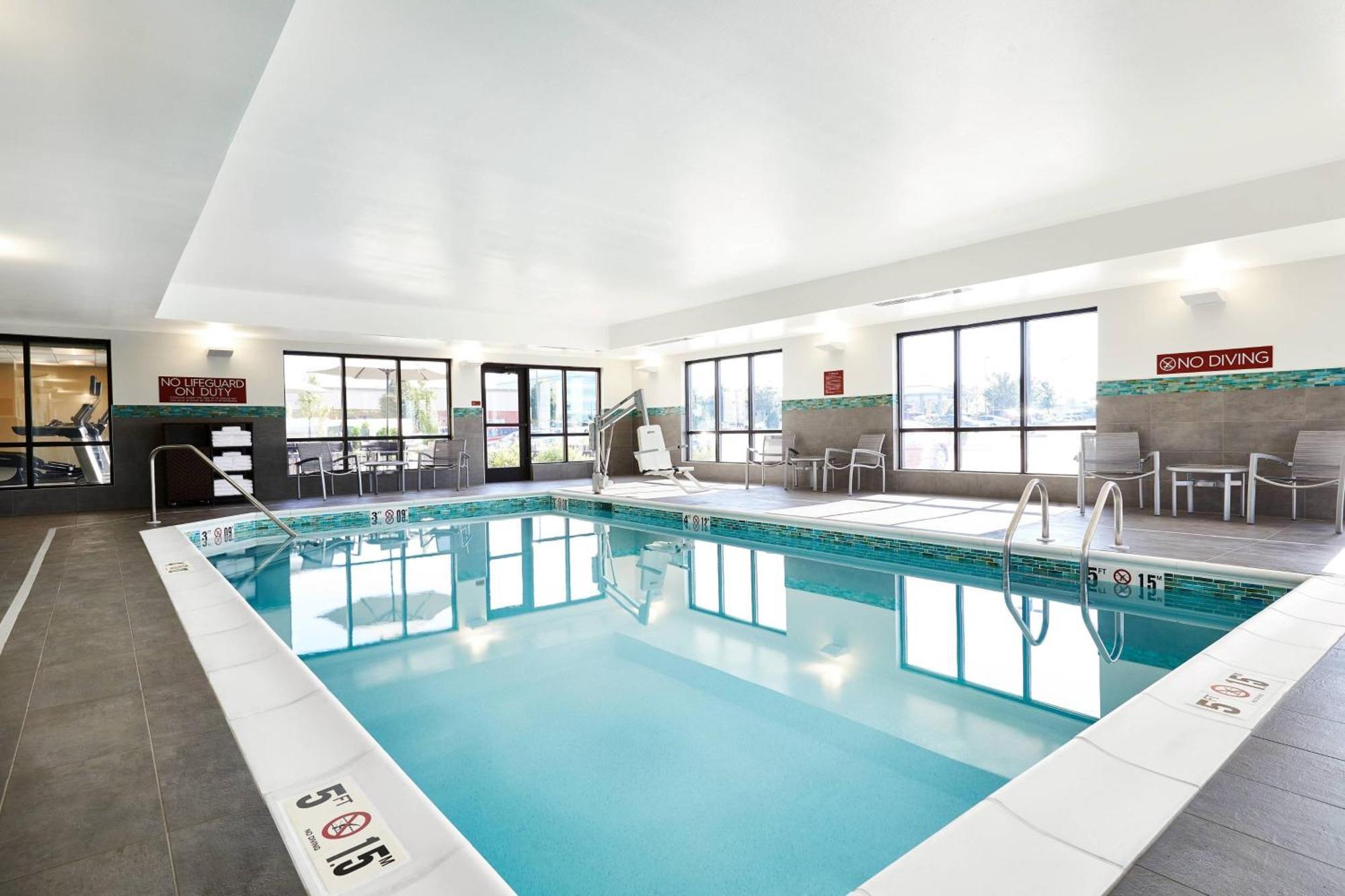 Towneplace Suites By Marriott St. Louis O'Fallon Bagian luar foto